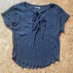 Kimchi Blue Tie Front Crop